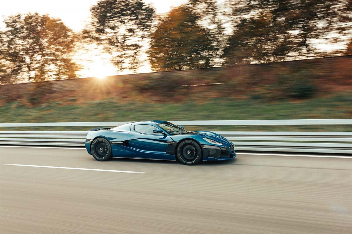 Fastest cars with the quickest 1/4-mile acceleration time: Rimac Nevera electric hypercar 