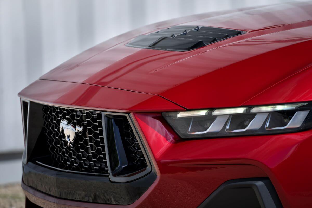 The seventh-generation 2024 Ford Mustang sports car with a hood vent