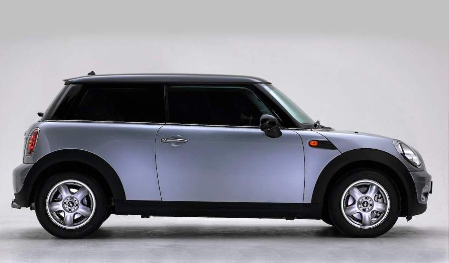 The worst Mini Cooper model years include 2006 (shown here)