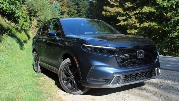 3 Pros and 2 Cons With Driving the 2023 Honda CR-V Hybrid Daily