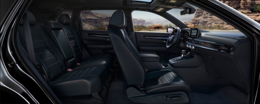The side view of the 2023 Honda CR-V Hybrid interior