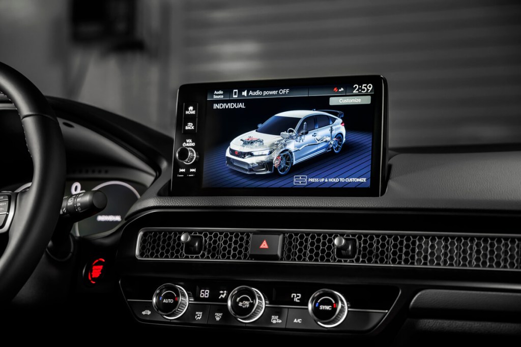 The 9-inch infotainment system in the 2023 Honda Civic Type R