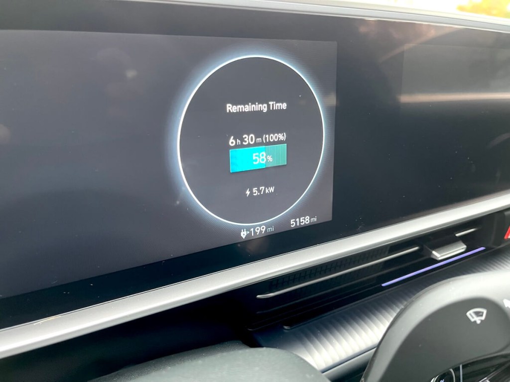 The charging level read out in the 2023 Hyundai Ioniq 6 