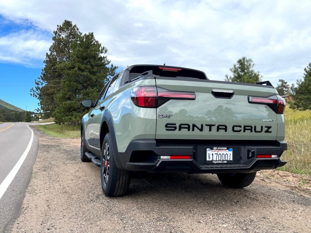 A rear corner view of the 2024 Hyundai Santa Cruz XRT
