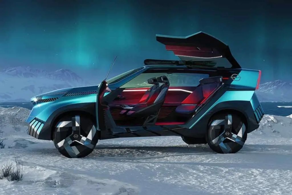 Nissan Hyper Adventure concept with doors open