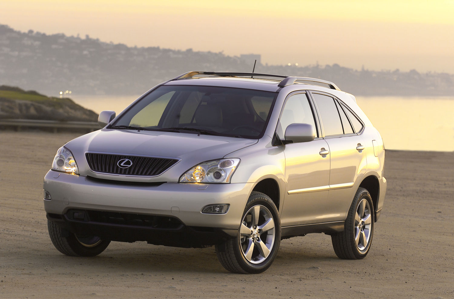 This 2007 Lexus RX is one of the most reliable SUVs