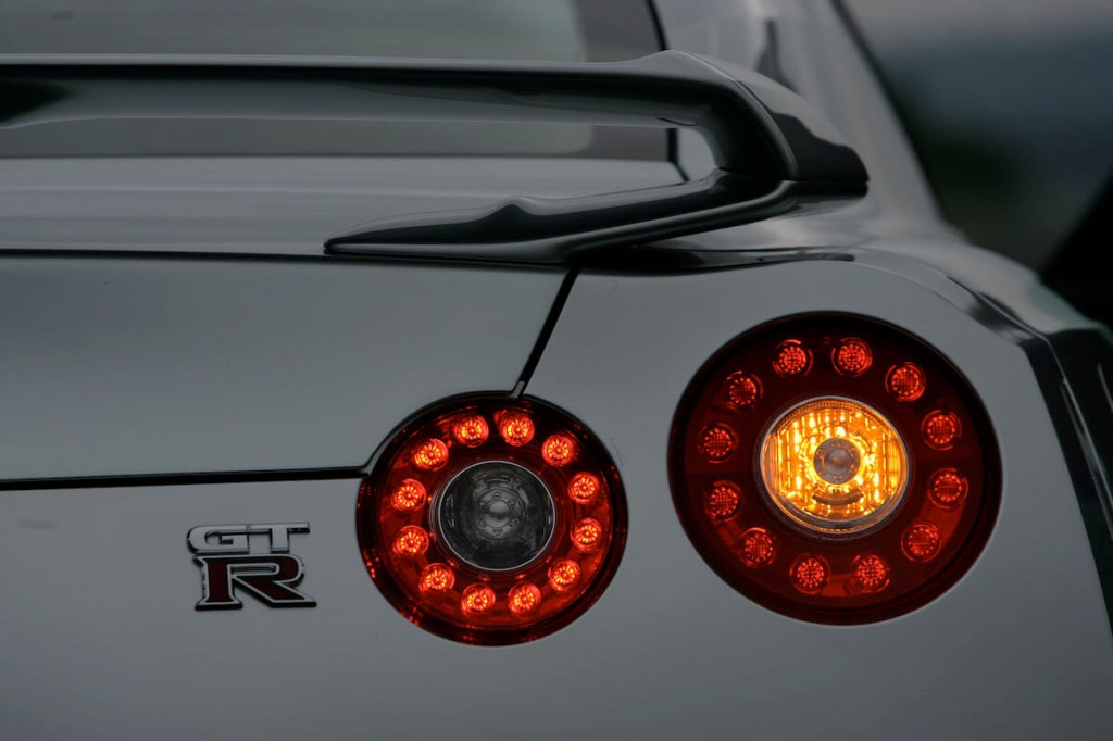 A view of the badge on the 2009 Nissan GT-R