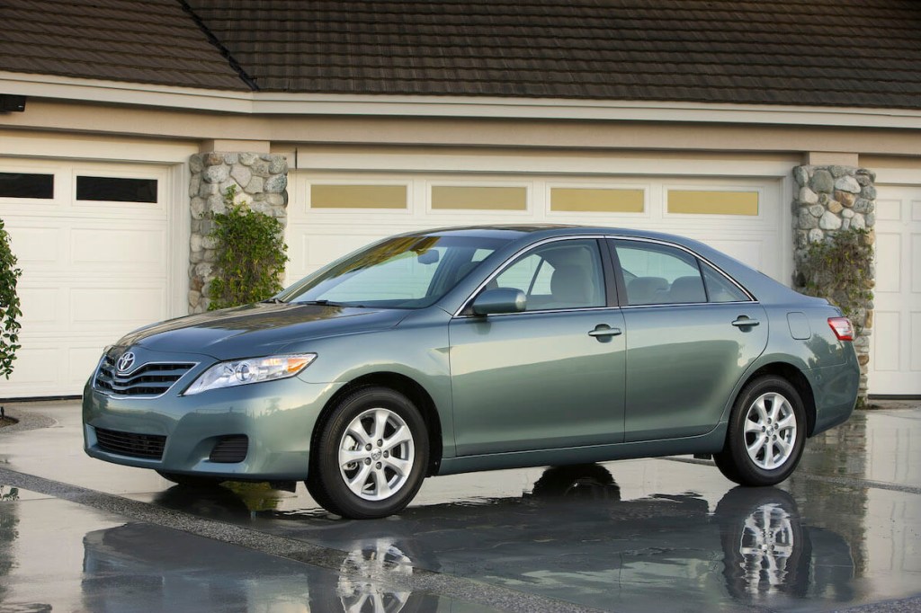 2011 Toyota Camry front view