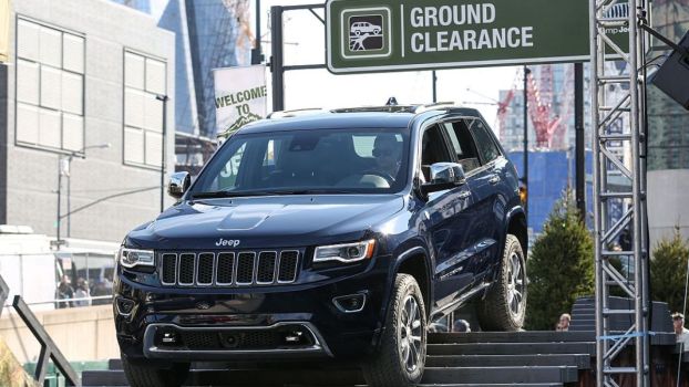 2 Reasons Why the 2016 Jeep Grand Cherokee Is a Great Used SUV Option (and 1 Reason Why It Isn’t)
