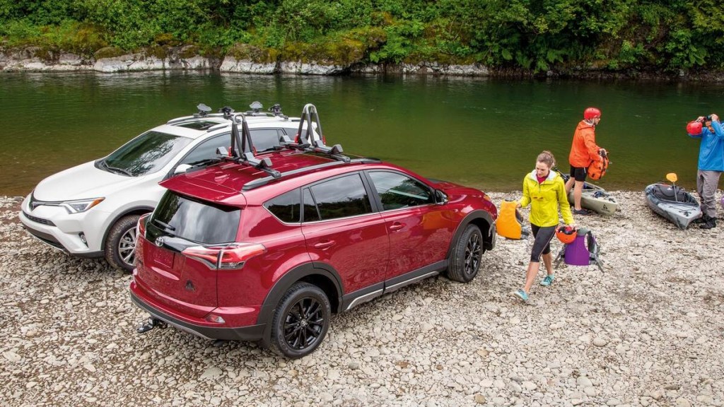 2018 Toyota RAV4s in white and red