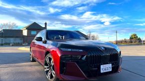 A front corner view of the 2023 BMW 760i
