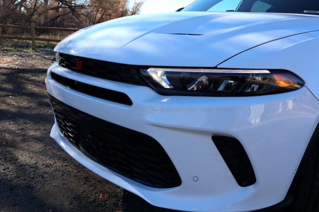 The front end on the 2023 Dodge Hornet GT