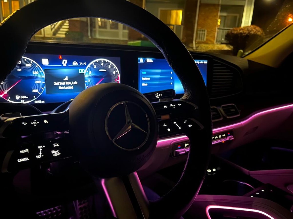 The LED lights at night in the 2024 Mercedes-Benz GLS 450 interior