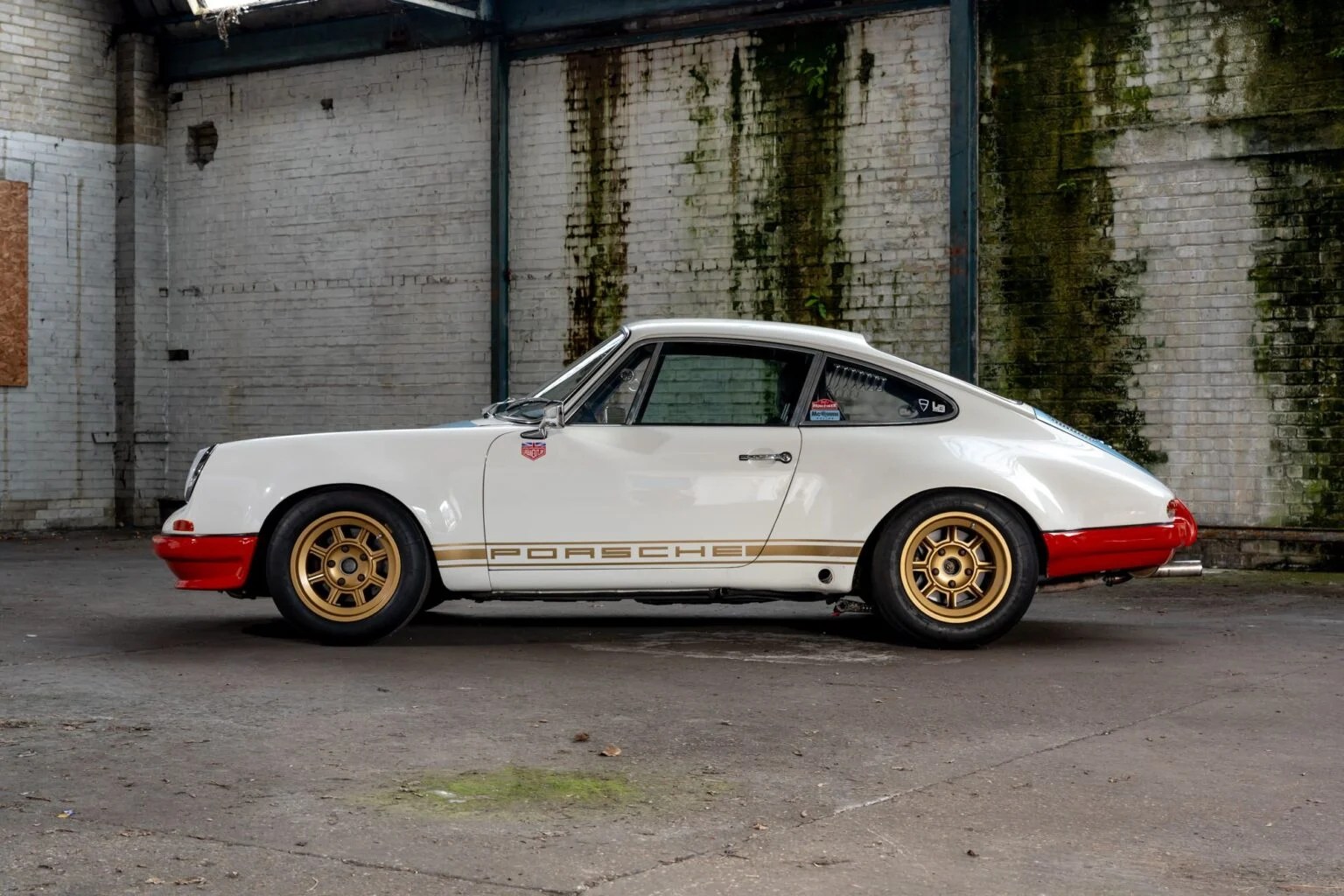 1972 Porsche 911 STR II belonging to Magnus Walker just sold