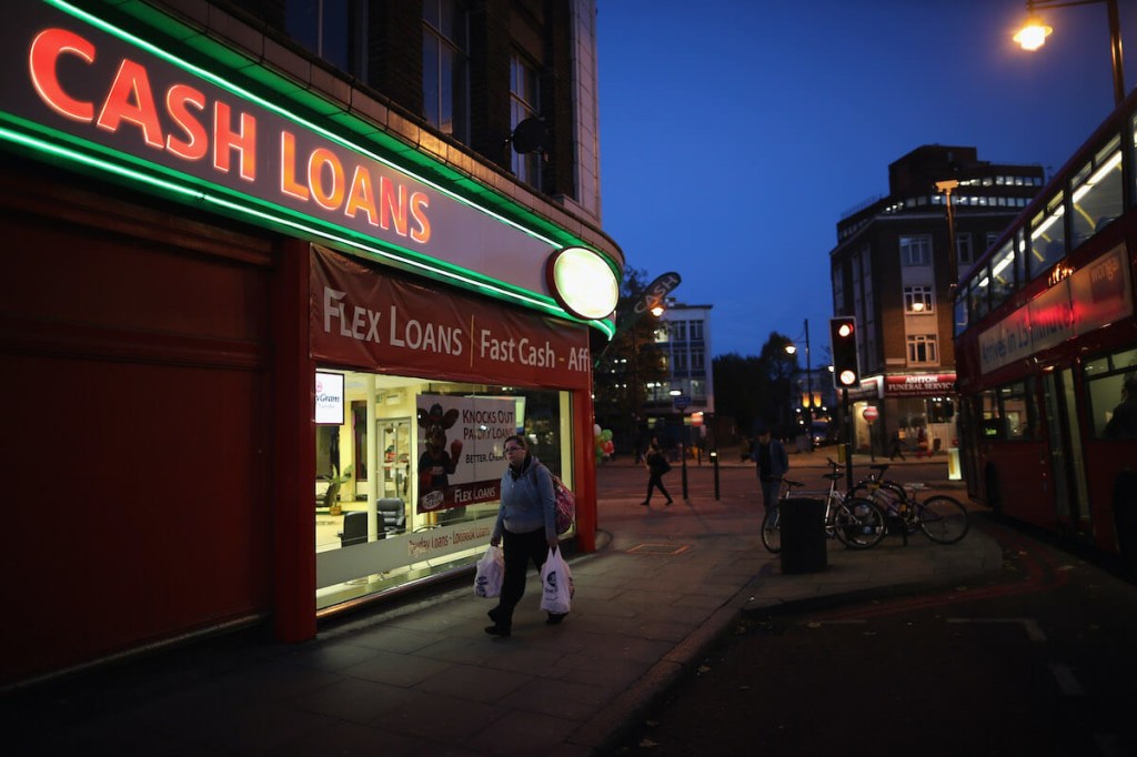 A cash loan sign at a lender site.