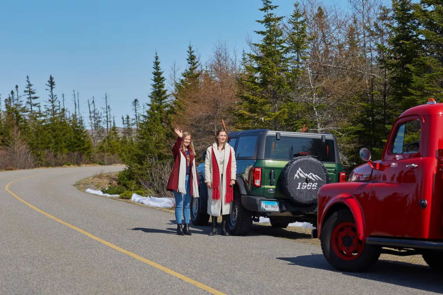 Hallmark's broken Ford Bronco in the Everything Christmas holiday movie