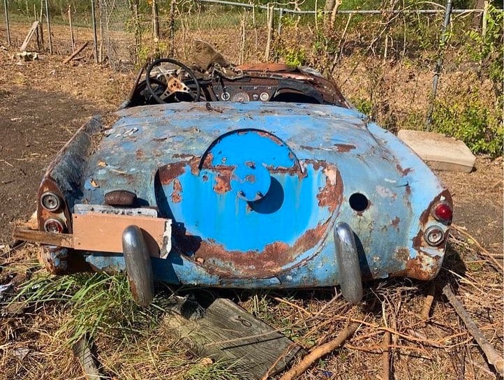 rear end of the mystery car