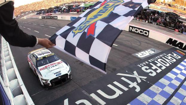 Racing Flags: Breaking Down Every Flag for NASCAR