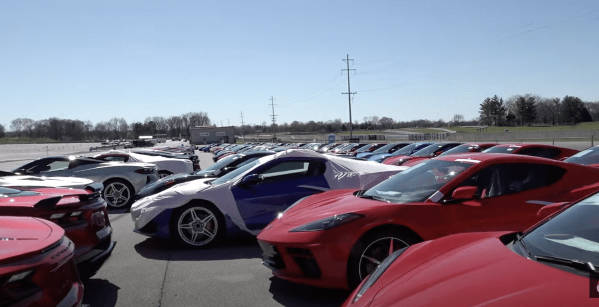 Lots of C8 Corvettes in a parking lot