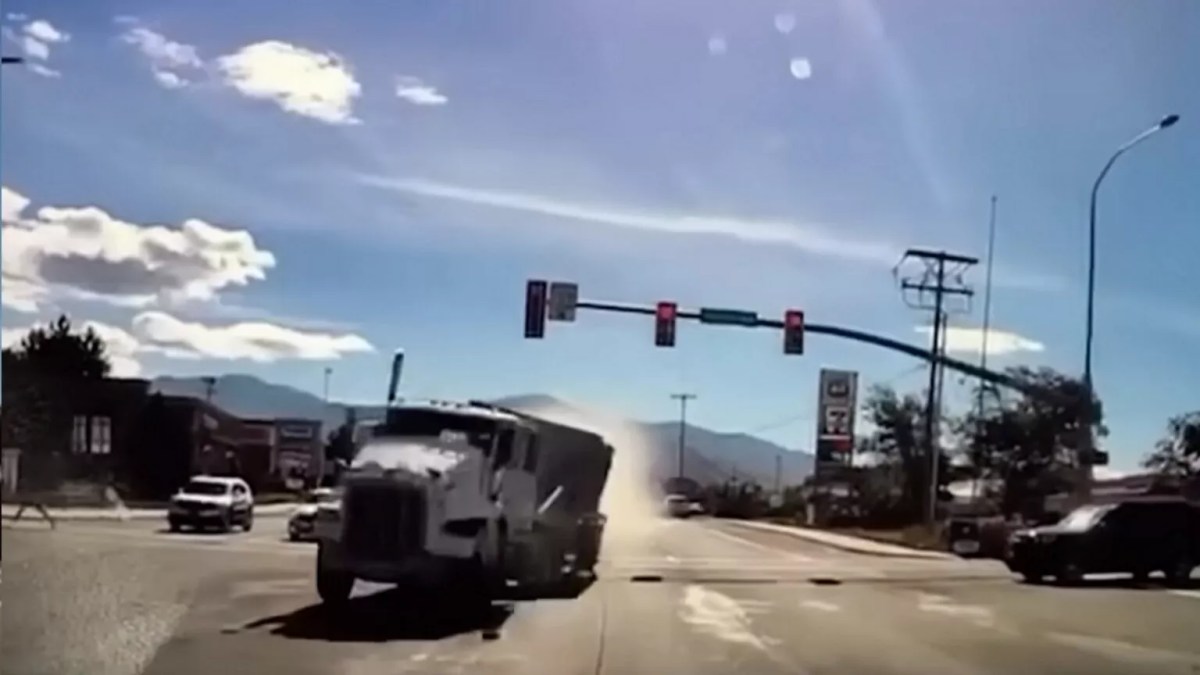 SemiTruck Brakes Fail, Setting Off Catastrophic Events Ending in