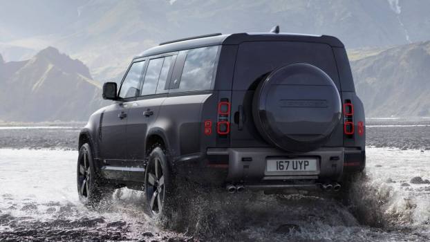 What Makes the 2024 Land Rover Defender 130 so Capable?