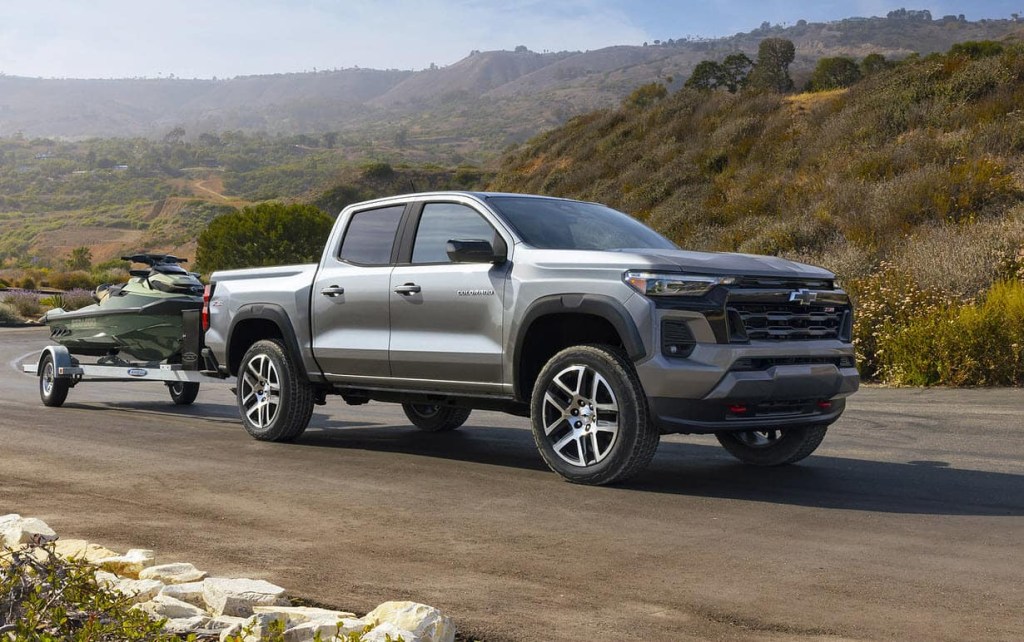 The 2024 Chevy Colorado pulling a trailer