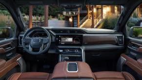 2023 GMC Sierra 1500 interior and dash