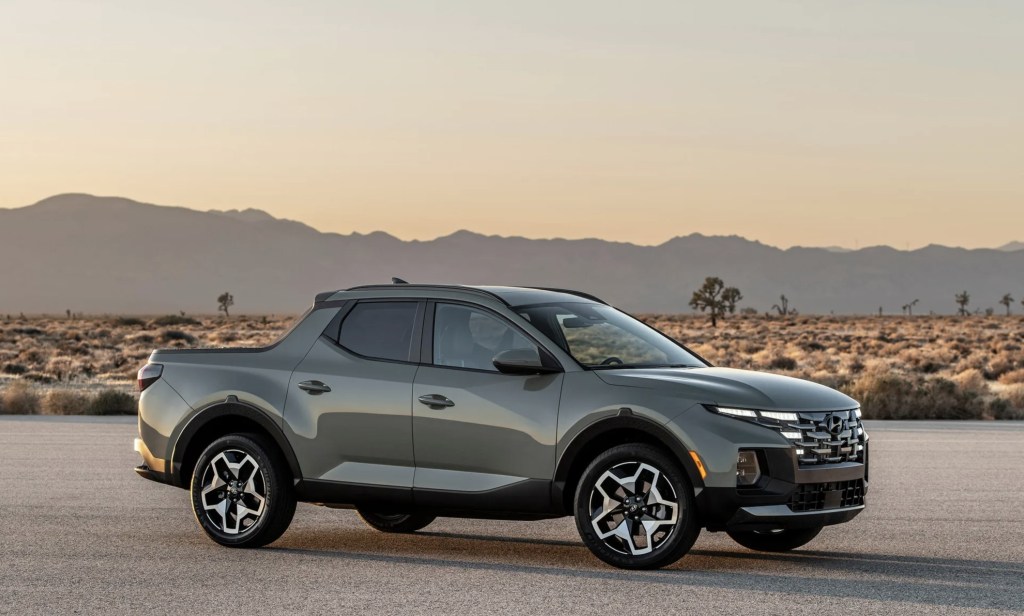 The 2024 Hyundai Santa Cruz parked near a scenic desert view