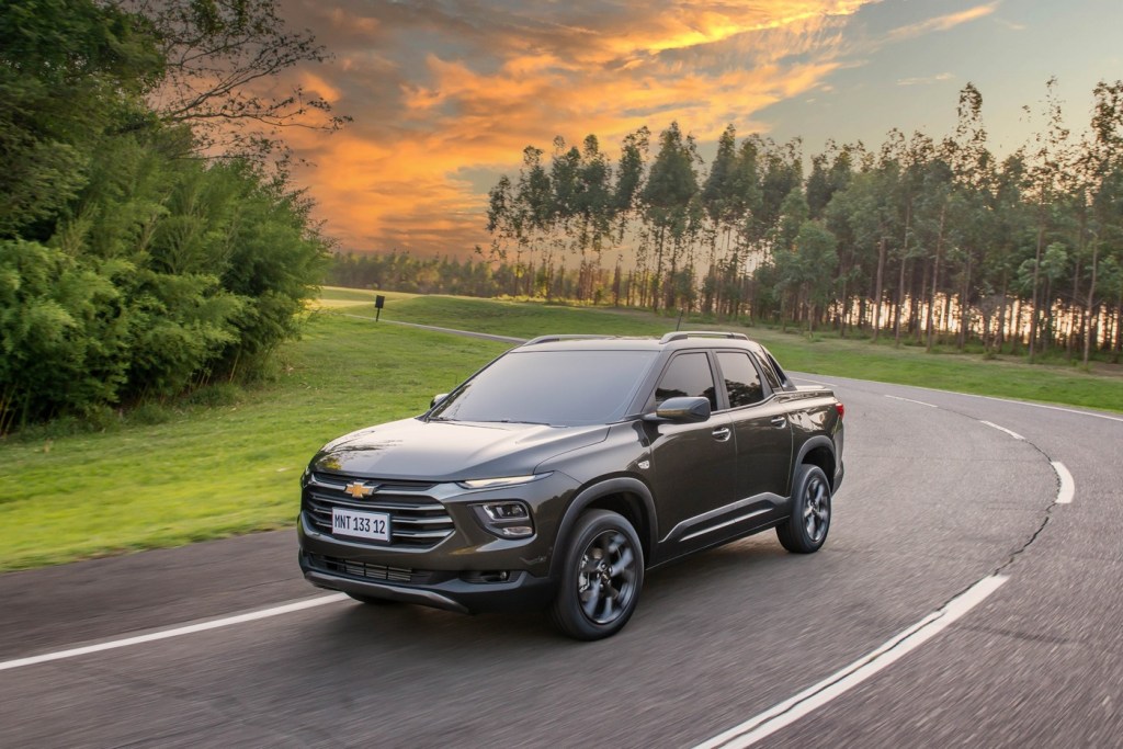 The 2023 Chevy Montana on the road