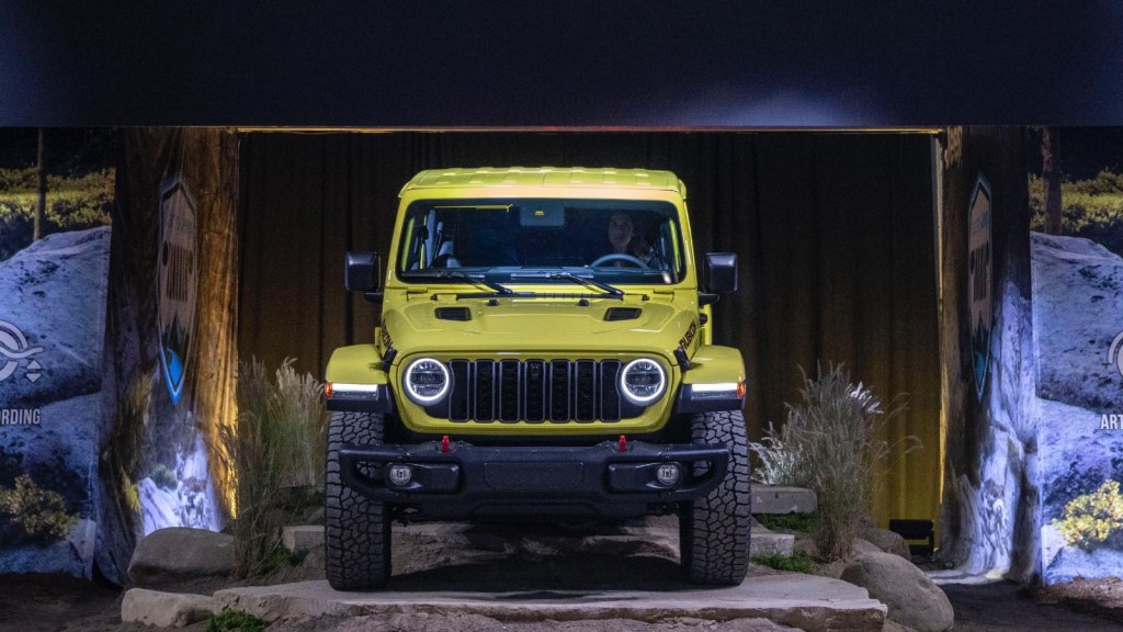 2023 Jeep Gladiator in yellow 