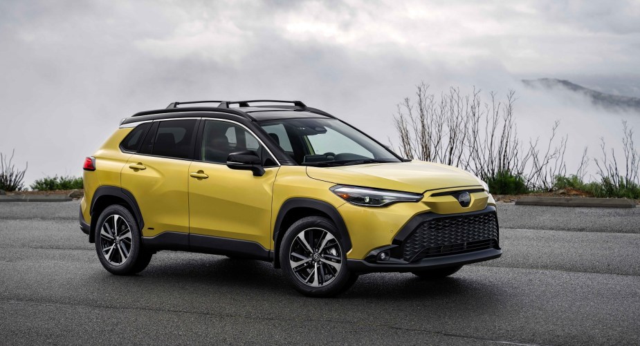 2023 Toyota Corolla Cross Hybrid XSE in Acidic Blast