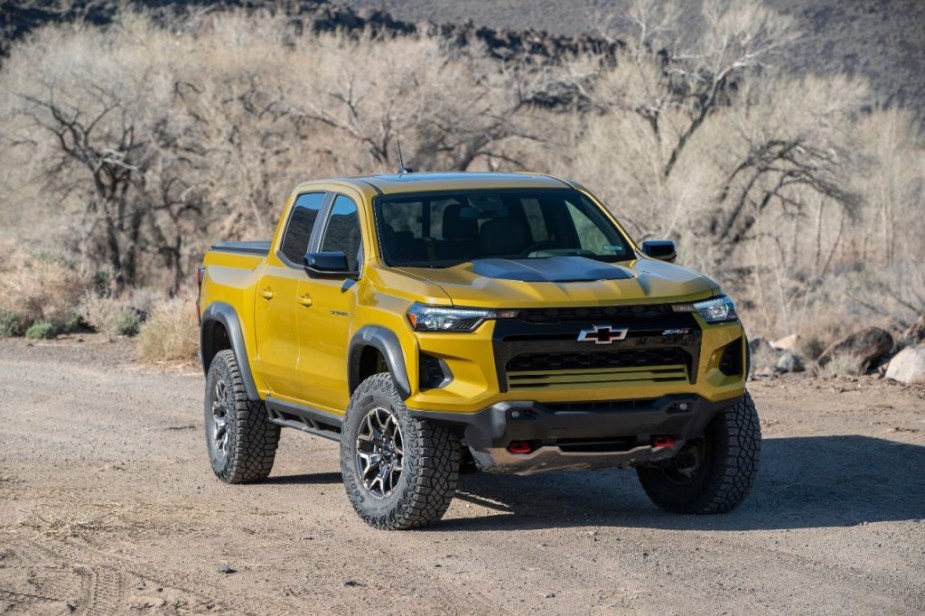The 2024 Chevy Colorado off-roading in dirt