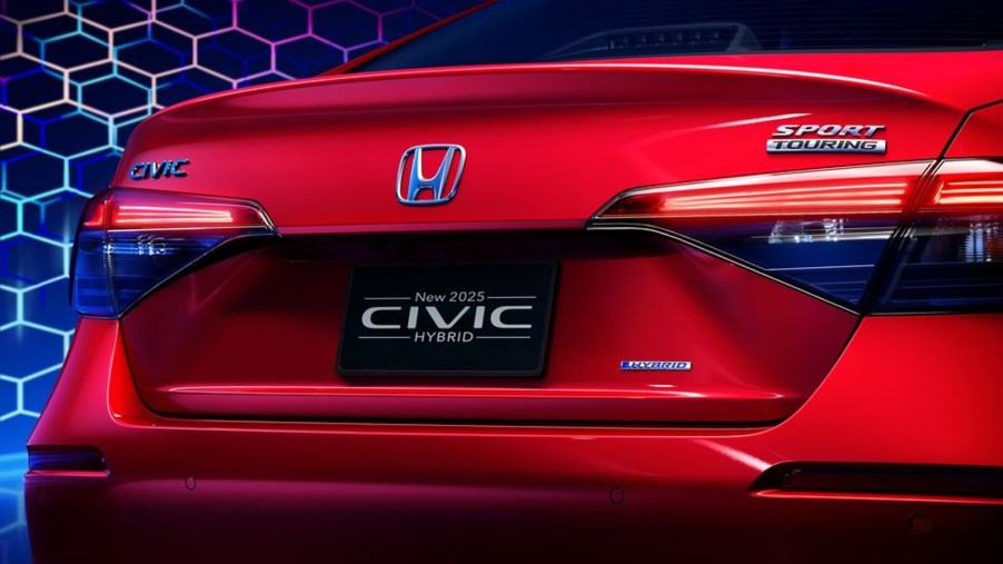 The New 2025 Honda Civic Hybrid Redefines Compact Style With Aggressive 