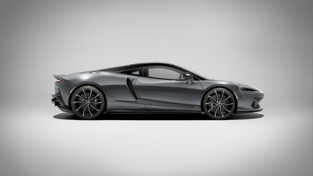 The replacement for the McLaren GT shows off its side profile.