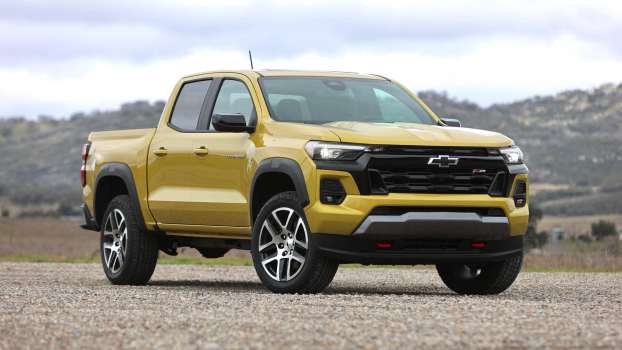2023 Chevy Colorado Models Have an Awkward Roof Issue