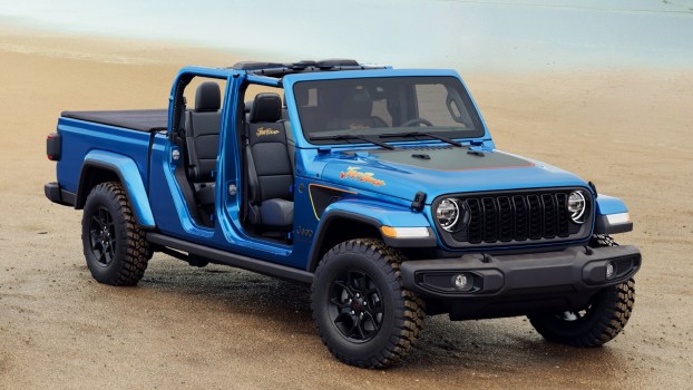 The Jeep Gladiator Finally Gets a Jeep Beach Edition