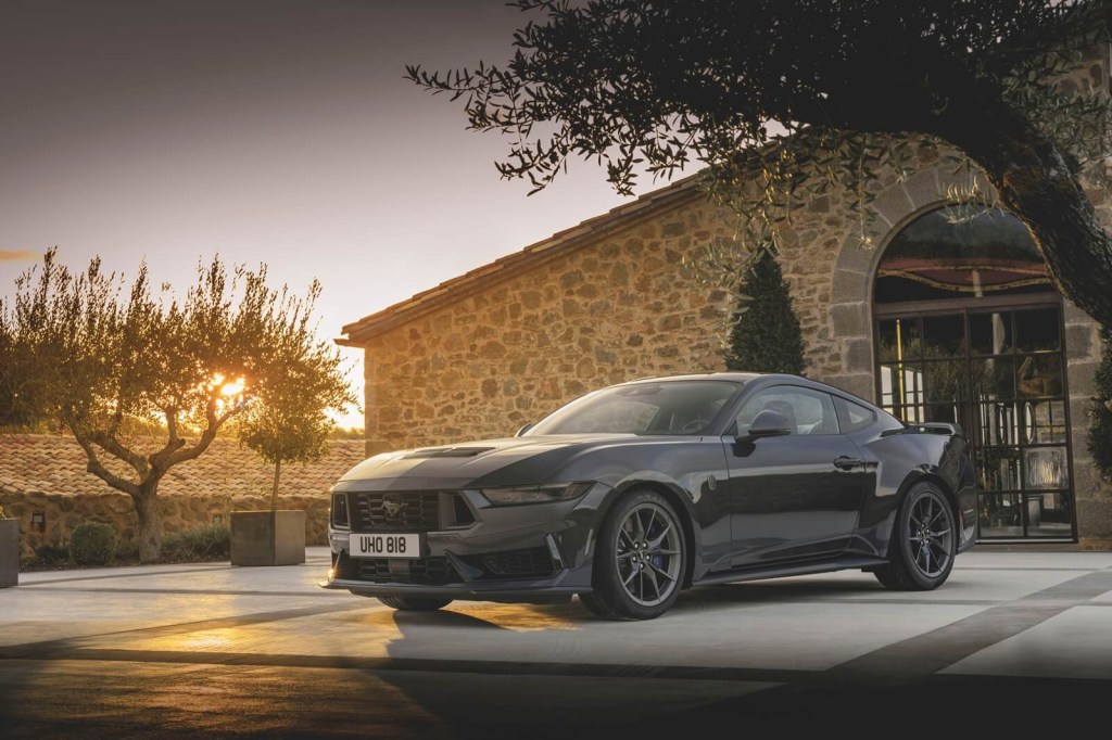 The 2024 Ford Mustang GT and the Dark Horse, like this one, lose power for Great Britain.