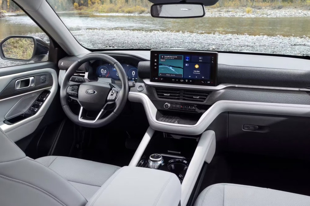 2025 Ford Explorer interior and dash