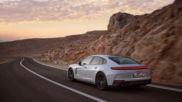 2025 Porsche Panamera E-Hybrid Models Are Hybrid Taycan Alternatives