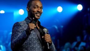 Anthony Mackie, star of Marvel Studios films and Twisted Metal, smiles on stage.