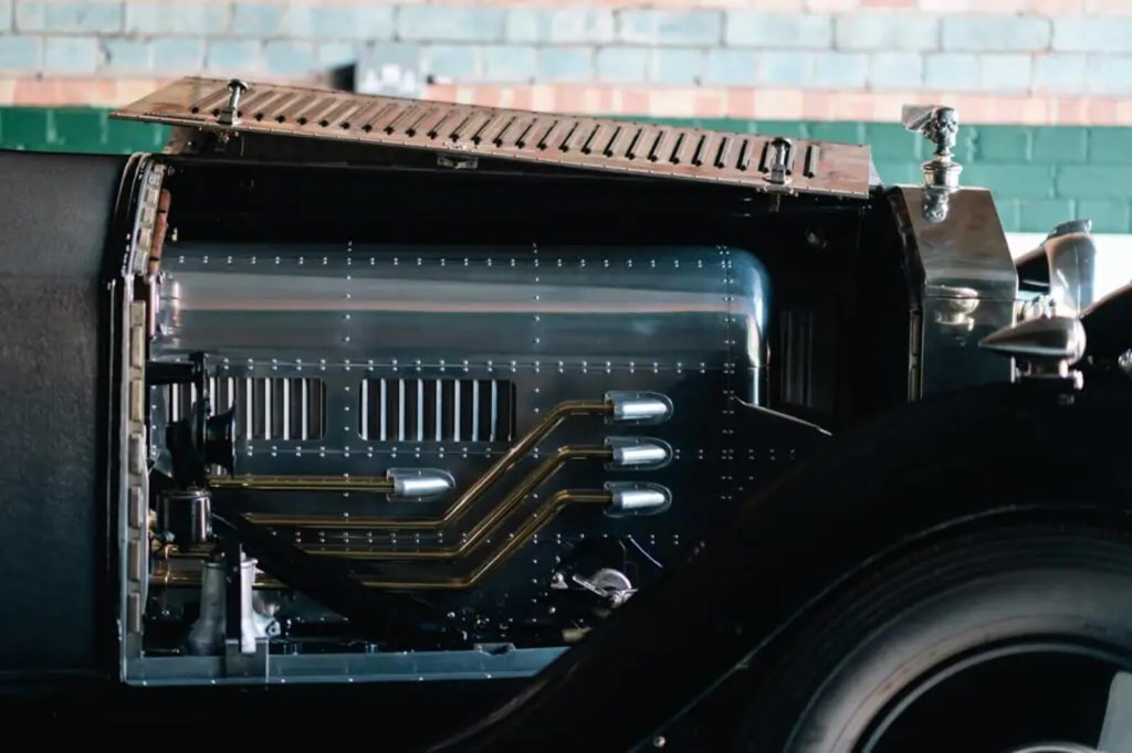 A 1929 Rolls-Royce Phantom II EV conversion shows off its electric architecture.