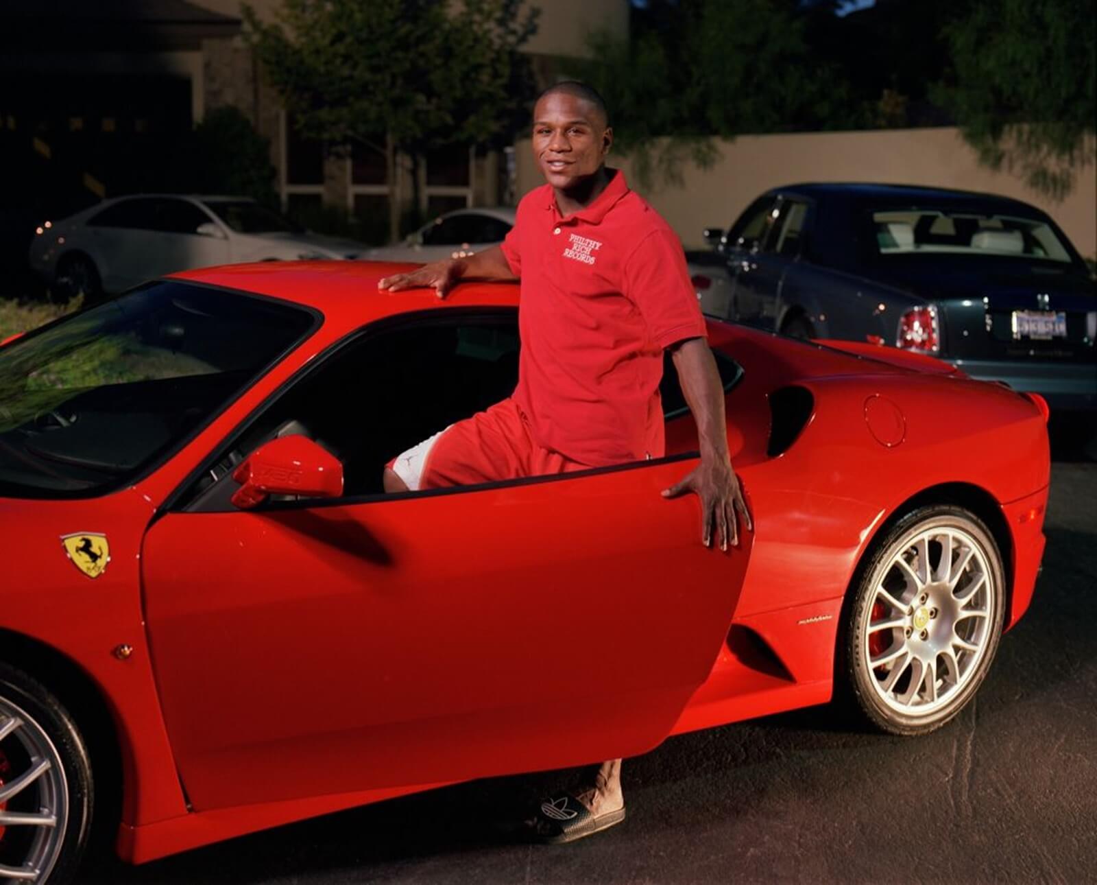 Floyd Mayweather Jr. Ended Up on the Ferrari Blacklist For Something Car  Owners Do Every Day, image size:1600x1290
