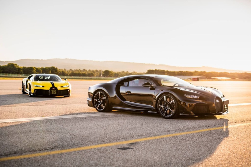 A set of Bugatti Chiron Super Sports on a runway.