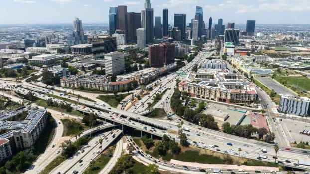 LA Has an ‘Elegant’ but Panic-Inducing Freeway Feature That Was the First of Its Kind