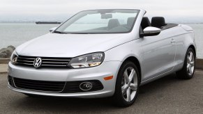 2012 Volkswagen Eos convertible used car posed
