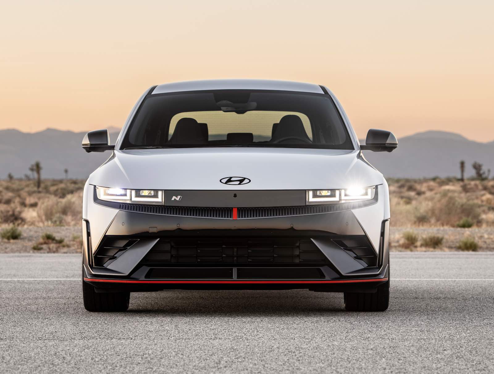 White Hyundai Ioniq 5 N with wider wheels