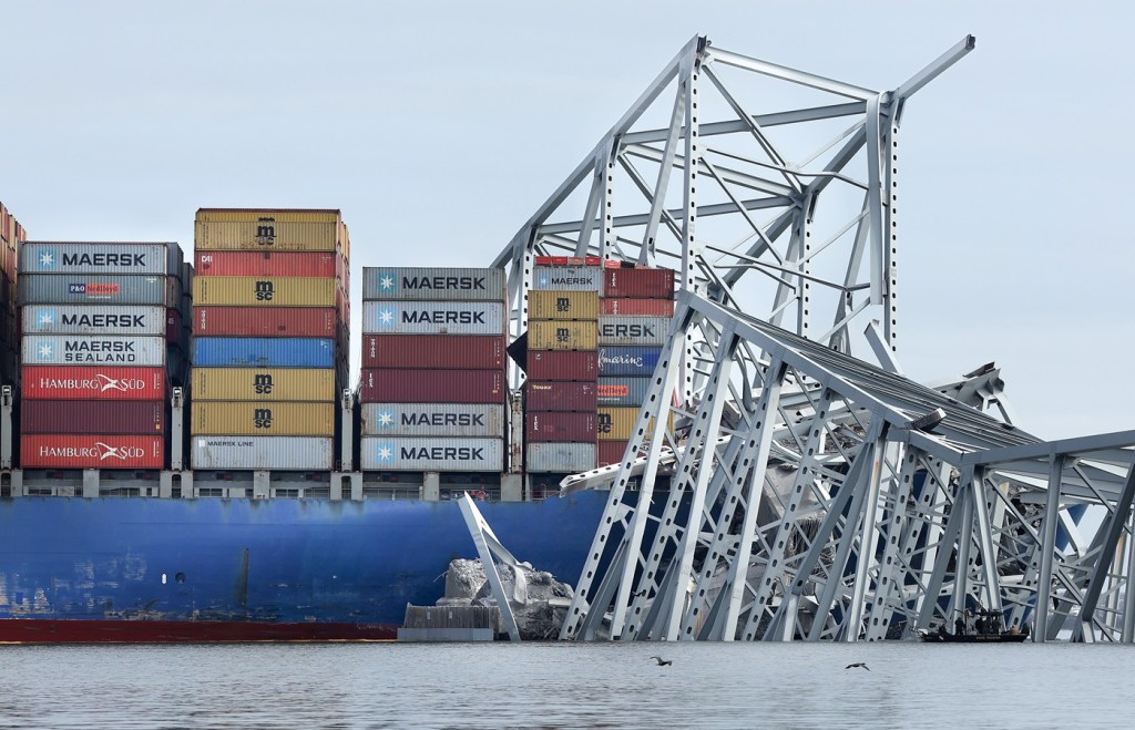 Baltimore's Francis Scott Key Bridge Collapse from the side 
