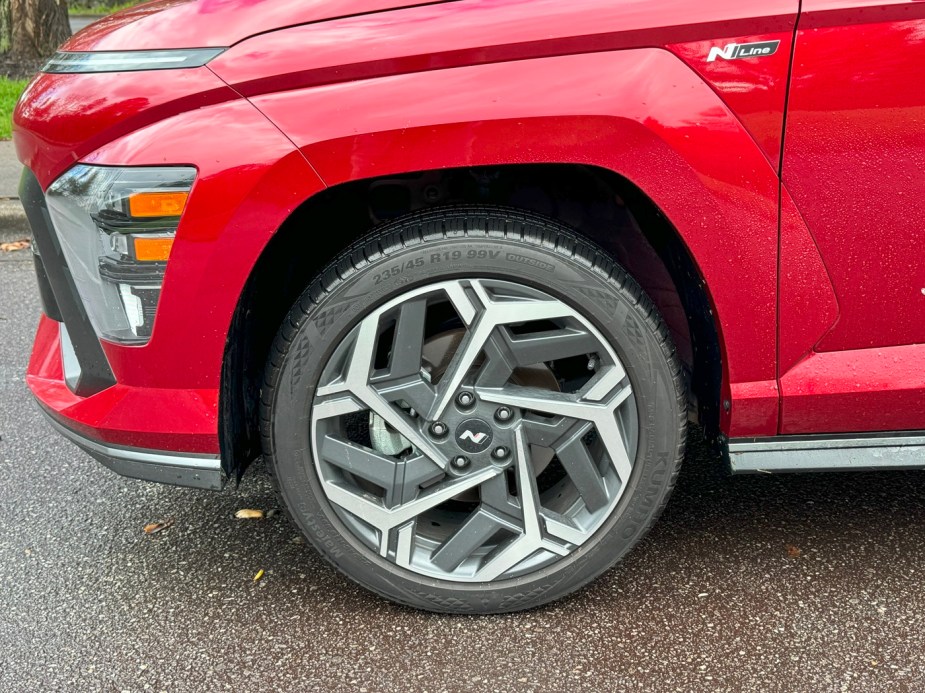 The 2024 Hyundai Kona N-Line Is a Race Car Bargain