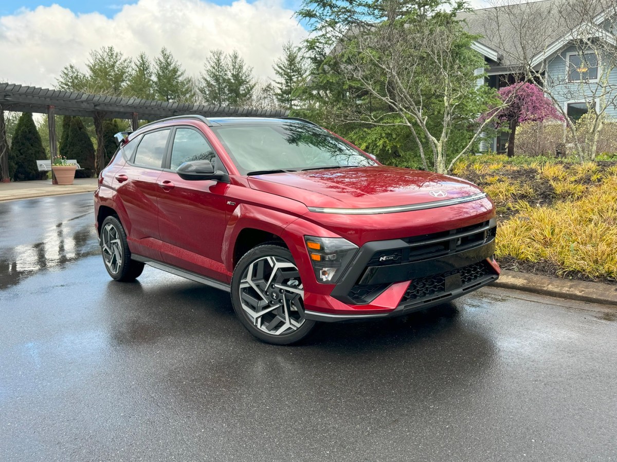 2024 Hyundai Kona Pros and Cons for Driving Everyday