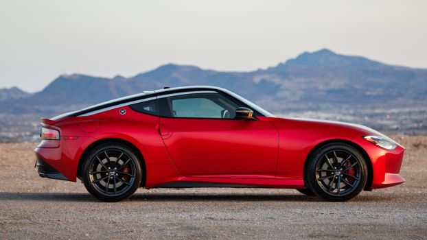 The Nissan Z Is Far Outpacing the Toyota GR Supra in 2024